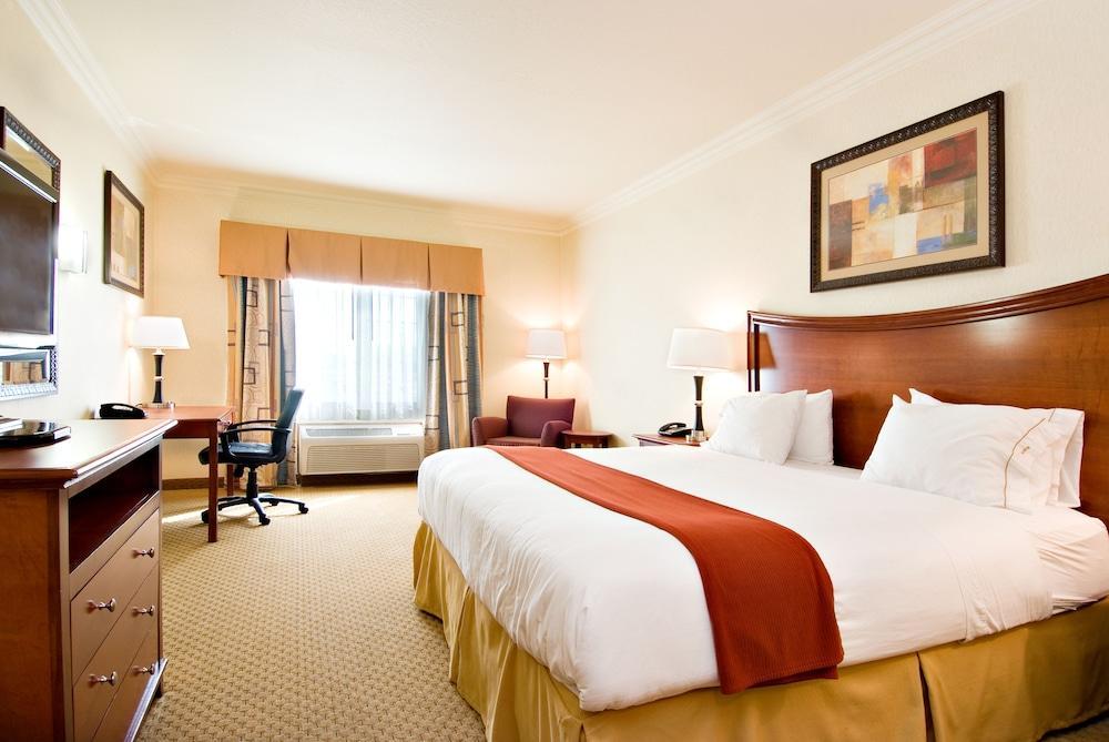 Holiday Inn Express & Suites Klamath Falls Central By Ihg Ngoại thất bức ảnh