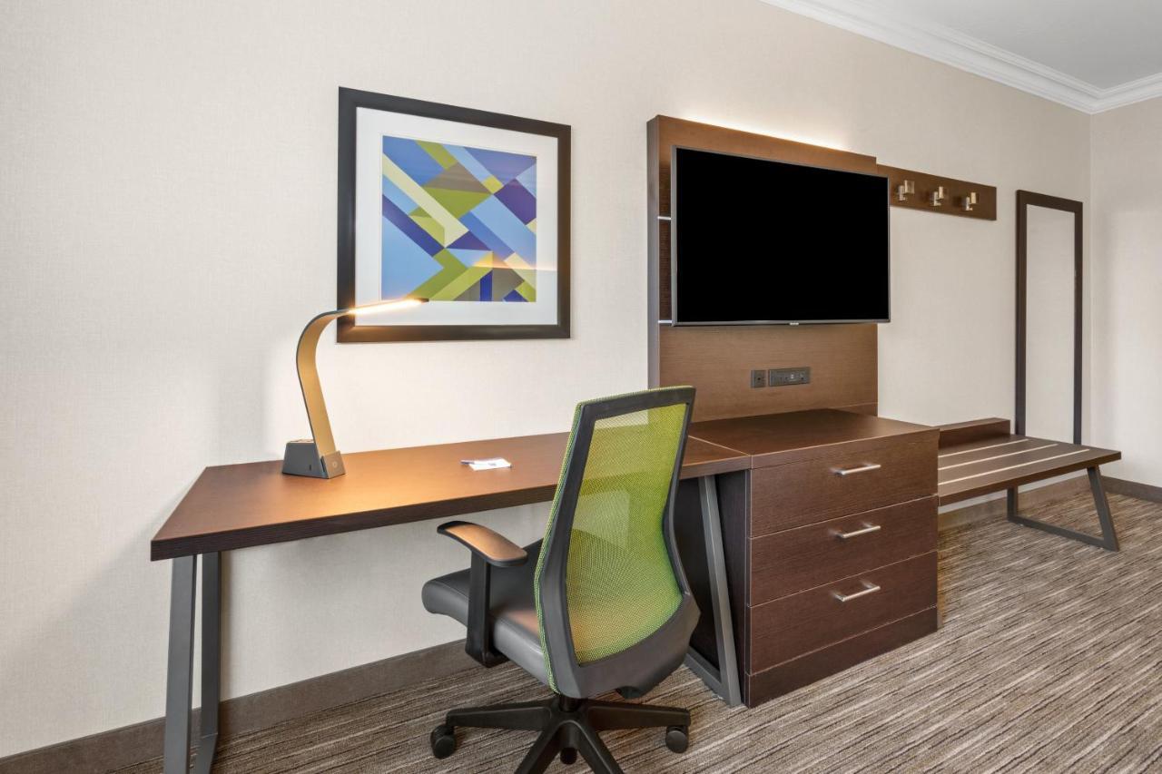 Holiday Inn Express & Suites Klamath Falls Central By Ihg Ngoại thất bức ảnh