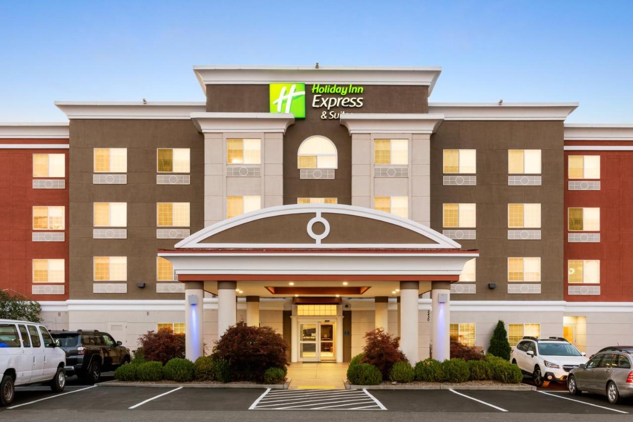 Holiday Inn Express & Suites Klamath Falls Central By Ihg Ngoại thất bức ảnh