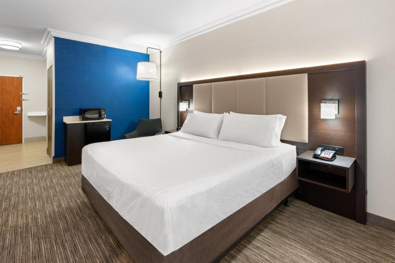 Holiday Inn Express & Suites Klamath Falls Central By Ihg Ngoại thất bức ảnh