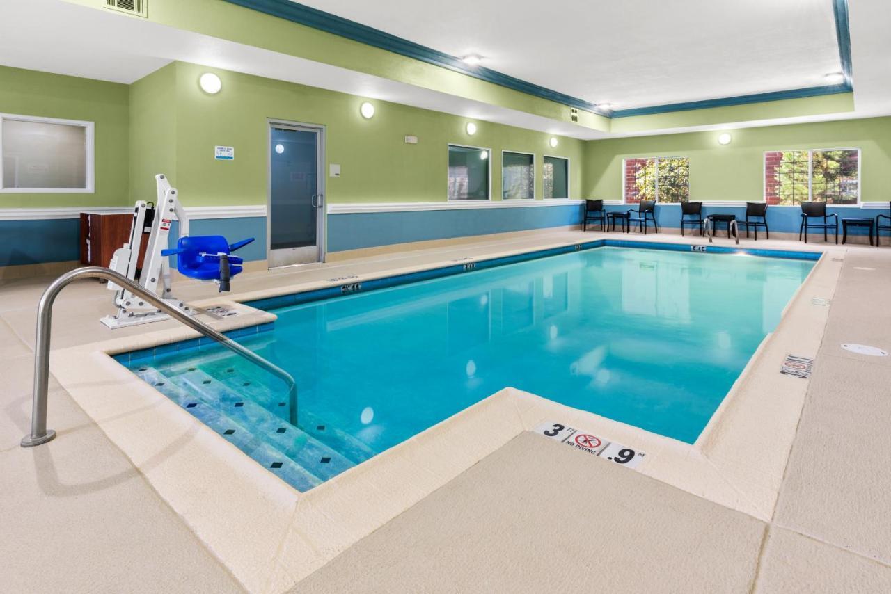 Holiday Inn Express & Suites Klamath Falls Central By Ihg Ngoại thất bức ảnh
