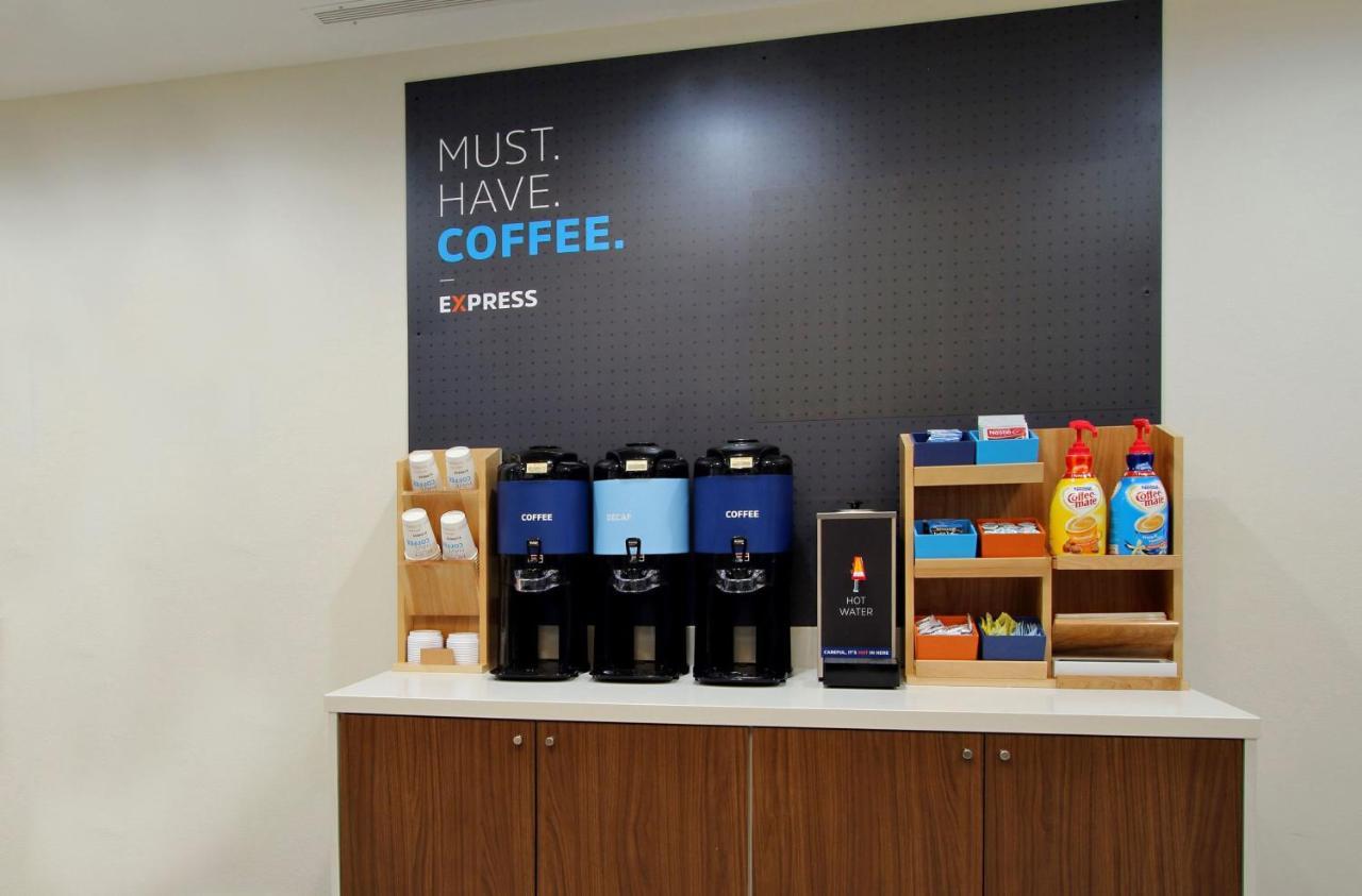 Holiday Inn Express & Suites Klamath Falls Central By Ihg Ngoại thất bức ảnh