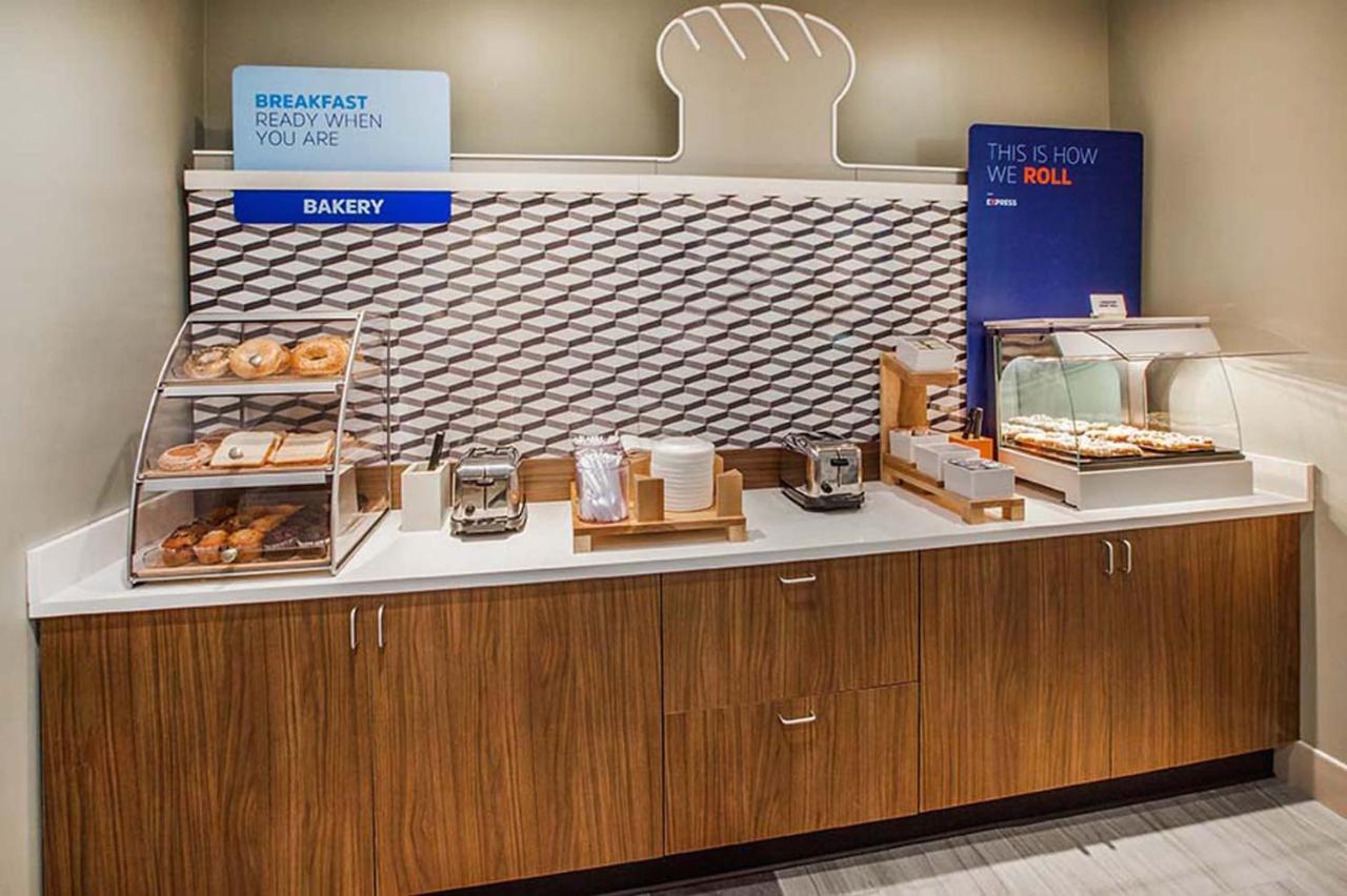 Holiday Inn Express & Suites Klamath Falls Central By Ihg Ngoại thất bức ảnh